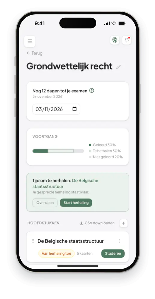 Schermopname op de gsm: vanuit een cursus een herhaling starten, flashcards kiezen en vijf kaarten omdraaien en beoordelen